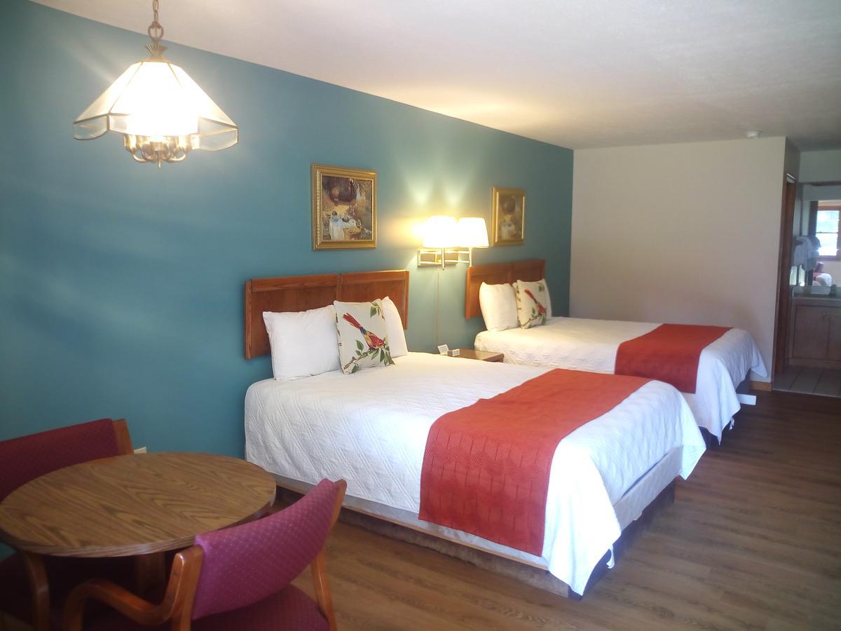Meadowlark Motel With Restaurant & Bar マギー・バレー エクステリア 写真